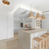 Luxuriös sanierte Wohnung fußläufig zum Hafen mit Poolblick und hochwertiger Ausstattung – 4