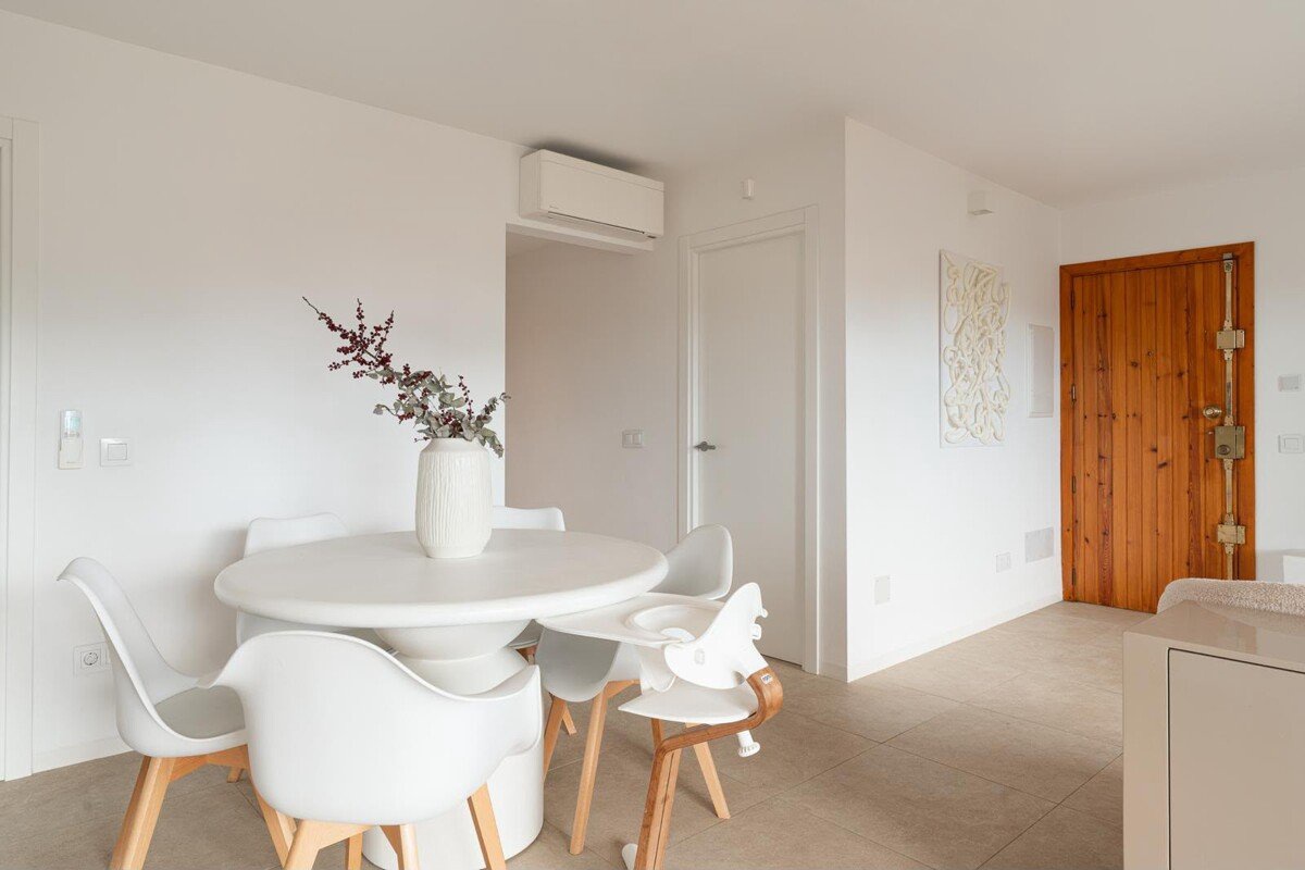 High-quality fully renovated apartment just steps from the port in Port d’Andratx - Image 6