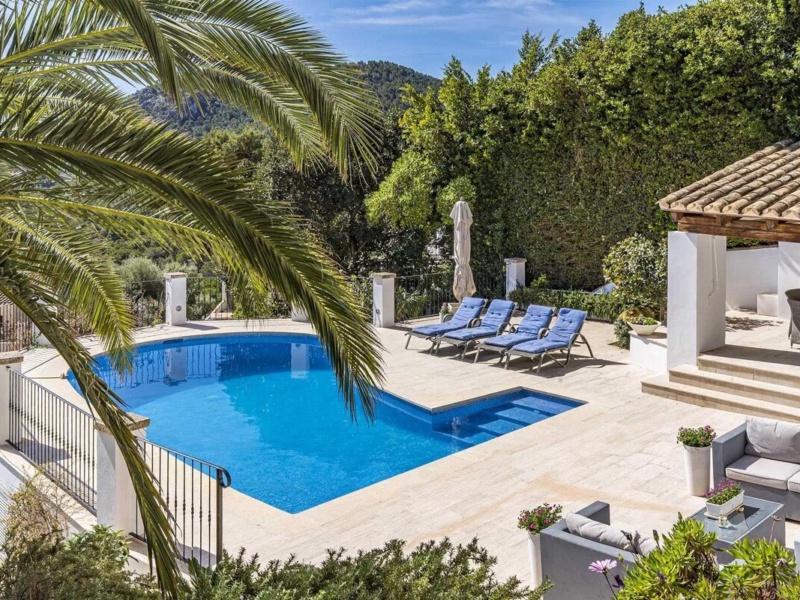 Mediterrane Meerblick-Villa auf großzügigem Grundstück - Port d'Andratx - 4 Schlafzimmer, 482 m²