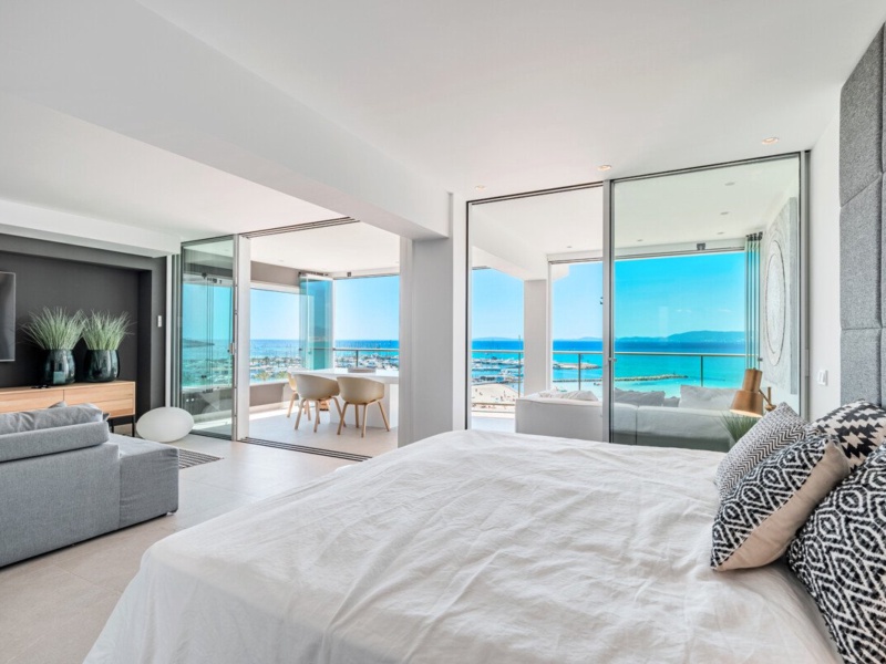 Luxury apartment on the seafront with panoramic views over Playa de Palma. - Playa de Palma - 3 Bedrooms, 125 m²