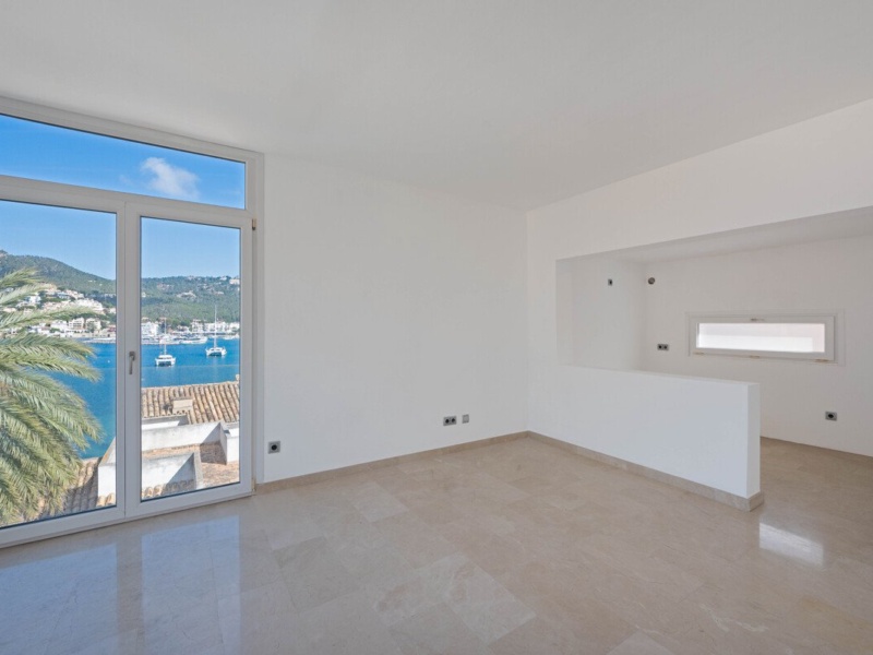 Penthouse in prime location with views of the harbor and the sea - Port d'Andratx - 3 Bedrooms, 110 m²
