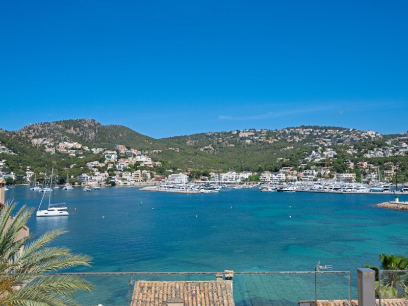 Penthouse in prime location with views of the harbor and the sea - Port d'Andratx - 3 Bedrooms, 110 m²