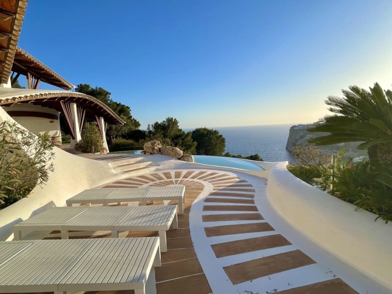 Designer Villa in Prime Location with Spectacular Sunset in Port Andratx - Port d'Andratx - 3 Bedrooms, 609 m²