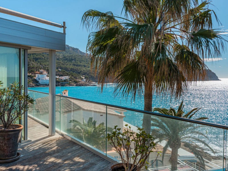 Exklusivt hus med enastående havsutsikt i Sant Elm - Sant Elm - 2 Sovrum, 150 m²