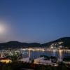 Appartamento spazioso con grande terrazza e vista sul porto – 1