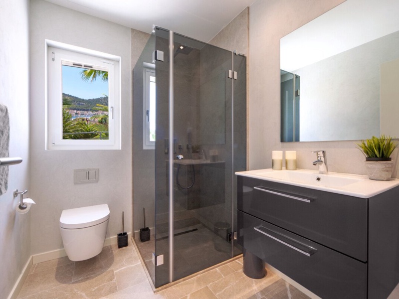 Villa within Walking Distance to the Center of Port Andratx with Holiday Rental License and High Privacy - Port d'Andratx - 3 Bedrooms, 154 m²