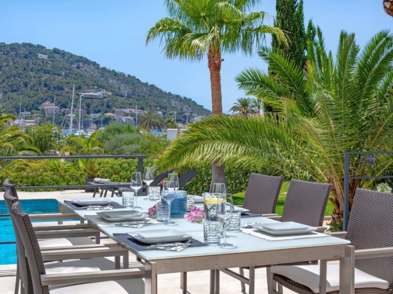 Villa within Walking Distance to the Center of Port Andratx with Holiday Rental License and High Privacy - Port d'Andratx - 3 Bedrooms, 154 m²