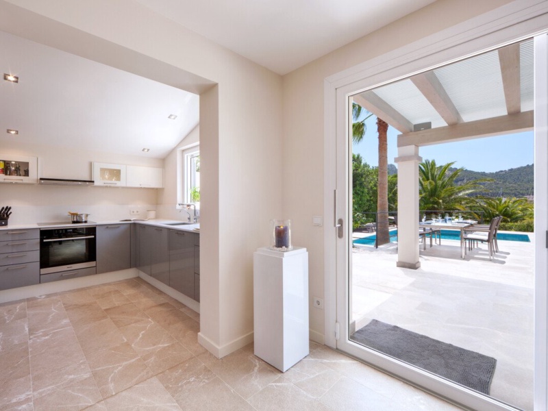 Villa within Walking Distance to the Center of Port Andratx with Holiday Rental License and High Privacy - Port d'Andratx - 3 Bedrooms, 154 m²