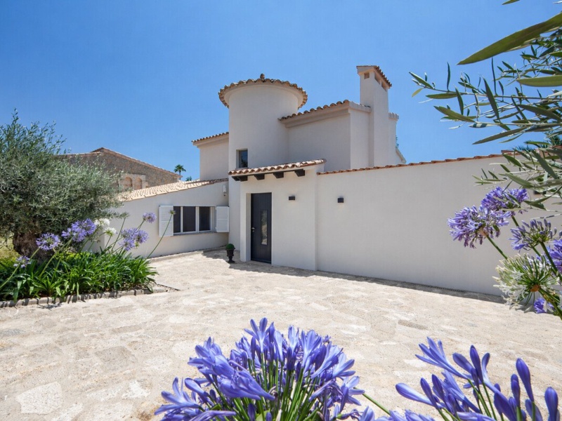 Villa within Walking Distance to the Center of Port Andratx with Holiday Rental License and High Privacy - Port d'Andratx - 3 Bedrooms, 154 m²
