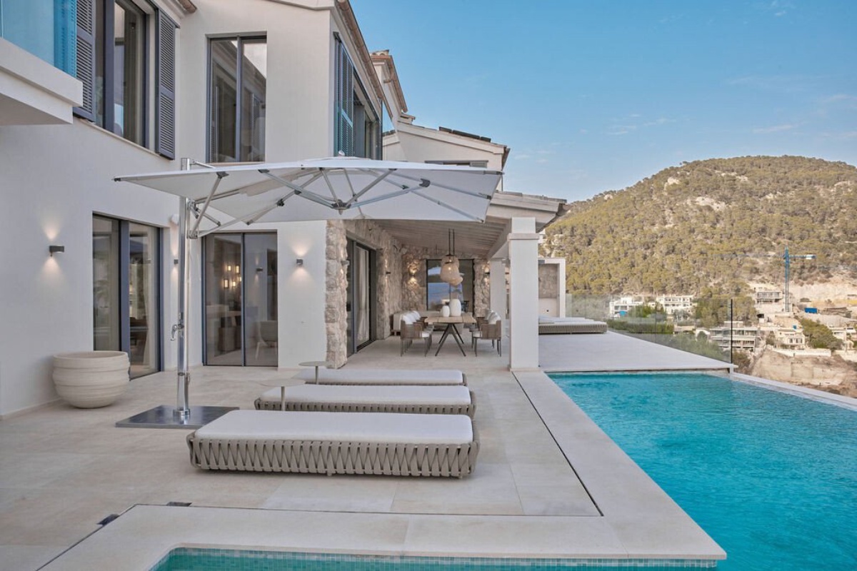 Exklusive Luxusimmobilie mit Meerblick in Cala Llamp - Bild 2