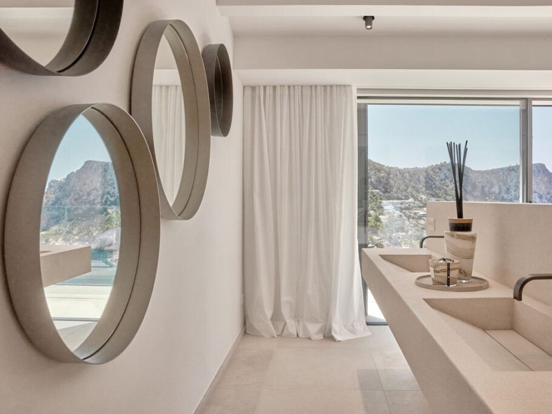 Exclusive Luxury Property with Sea View in Cala Llamp - Port d'Andratx - 5 Bedrooms, 485 m²