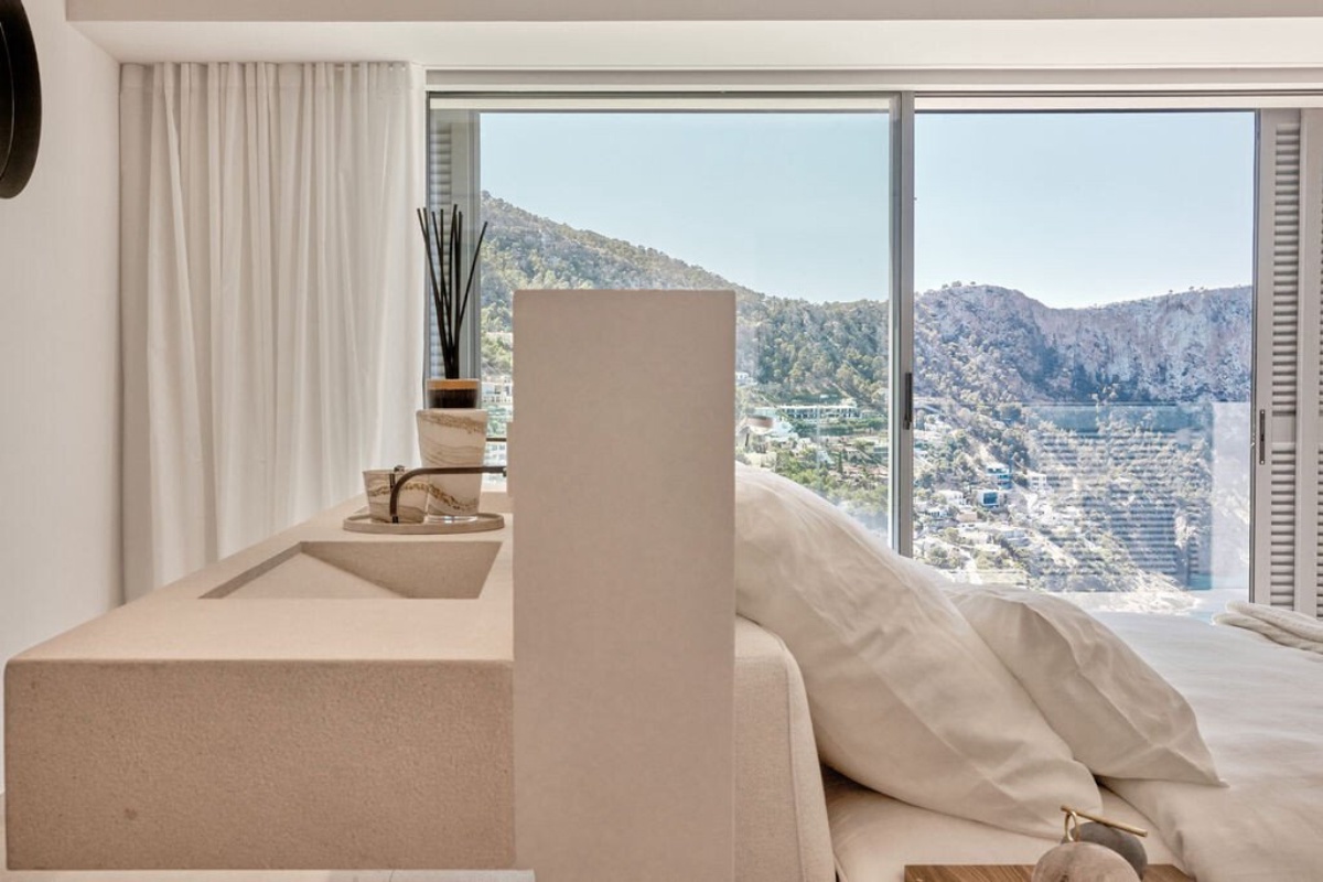 Exklusive Luxusimmobilie mit Meerblick in Cala Llamp - Bild 10