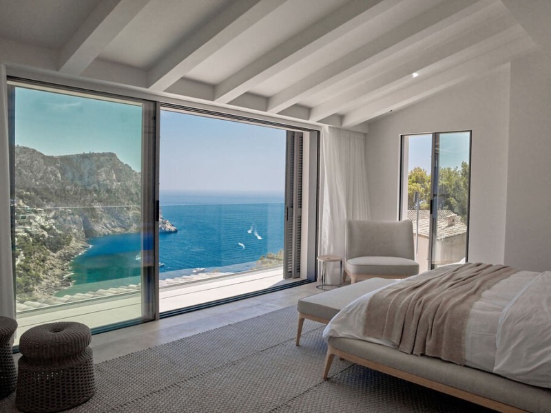 Exclusive Luxury Property with Sea View in Cala Llamp - Port d'Andratx - 5 Bedrooms, 485 m²