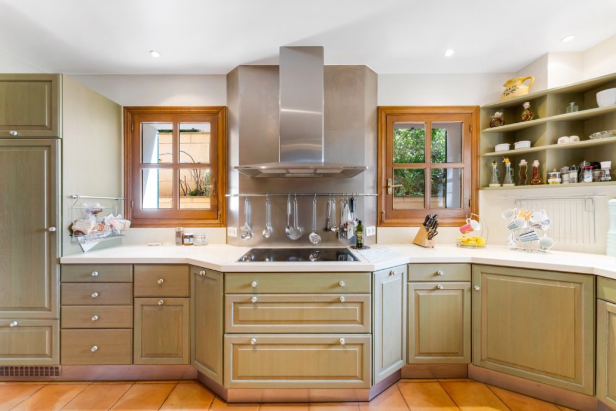 Gelegenheit! Mediterrane Villa mit Hafenblick - Bild 7