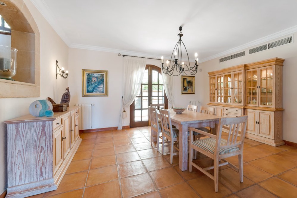 Gelegenheit! Mediterrane Villa mit Hafenblick - Bild 6
