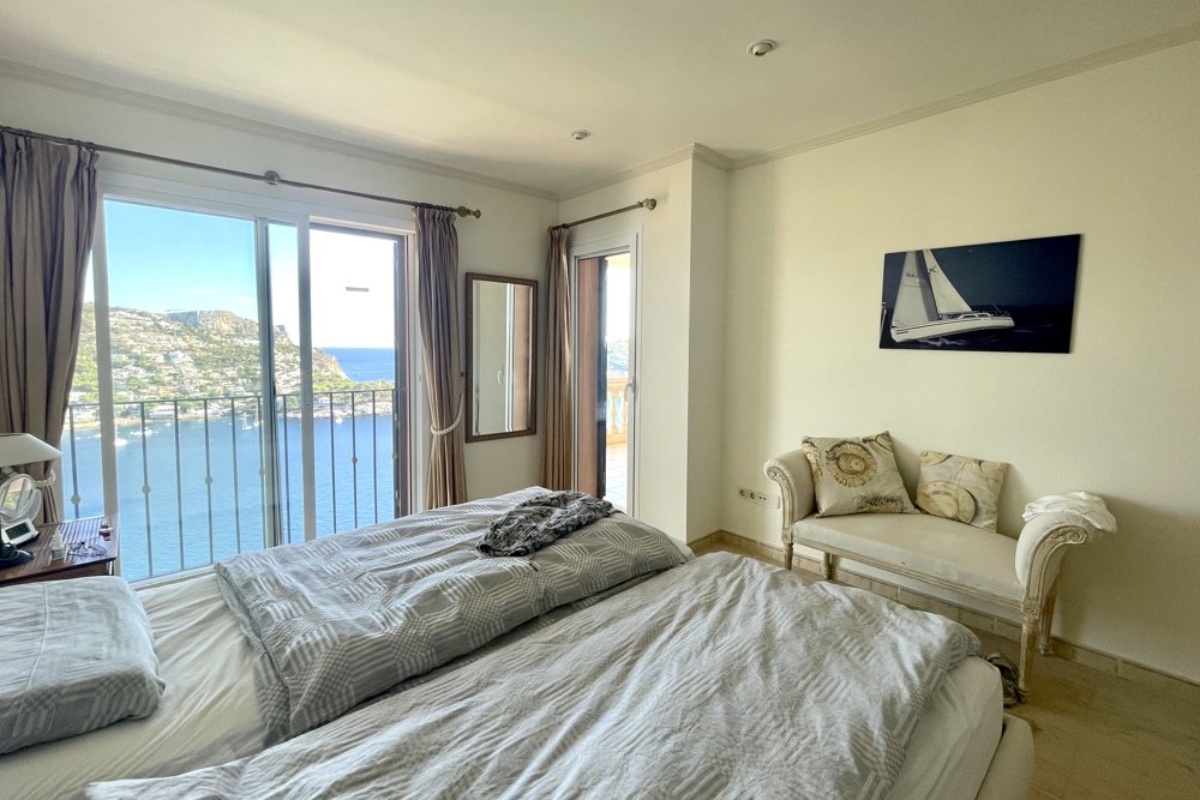 Penthouse med enorm tagterrasse og drømmeagtig hav- og havneudsigt til leje i Puerto Andratx - Billede 12