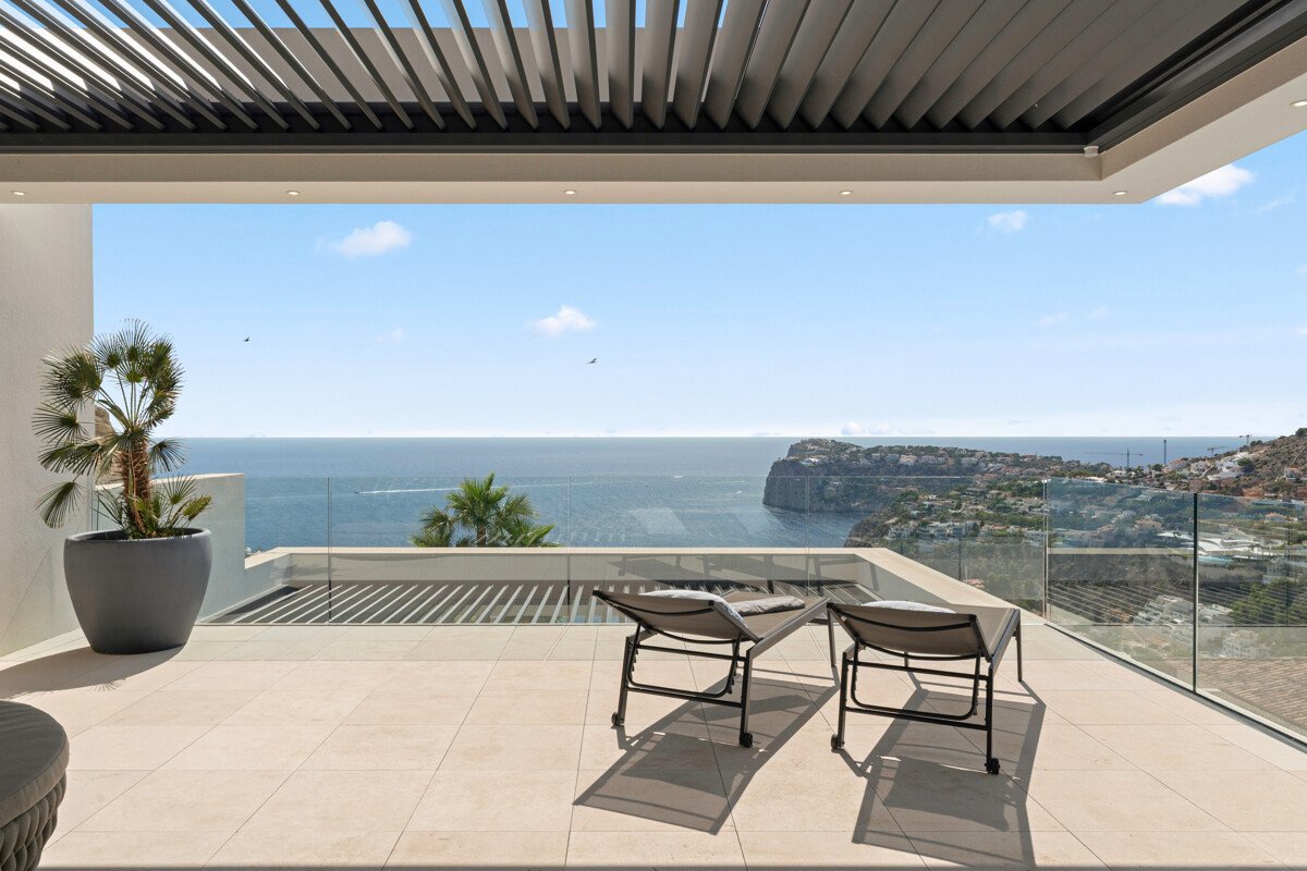 Luxuriöse Villa mit unvergleichlichem Panoramablick auf das Mittelmeer - Bild 25