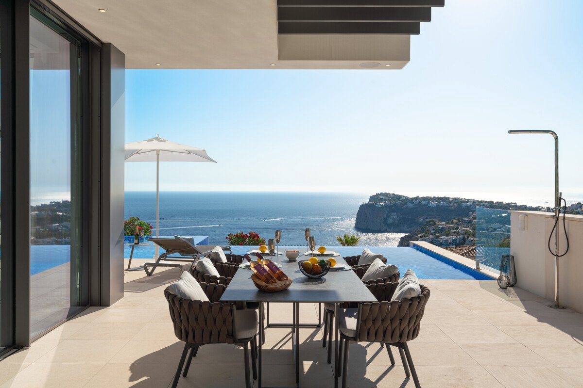 Luxuriöse Villa mit unvergleichlichem Panoramablick auf das Mittelmeer - Bild 5