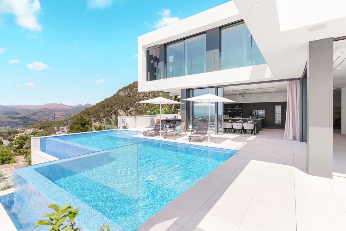 Luxuriöse Villa mit unvergleichlichem Panoramablick auf das Mittelmeer - Bild 4