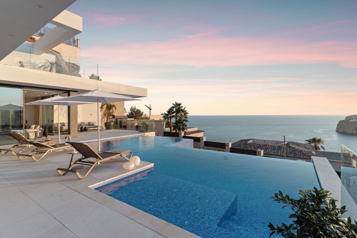 Luxuriöse Villa mit unvergleichlichem Panoramablick auf das Mittelmeer - Bild 22