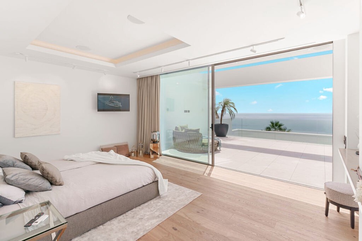 Luxuriöse Villa mit unvergleichlichem Panoramablick auf das Mittelmeer - Bild 15