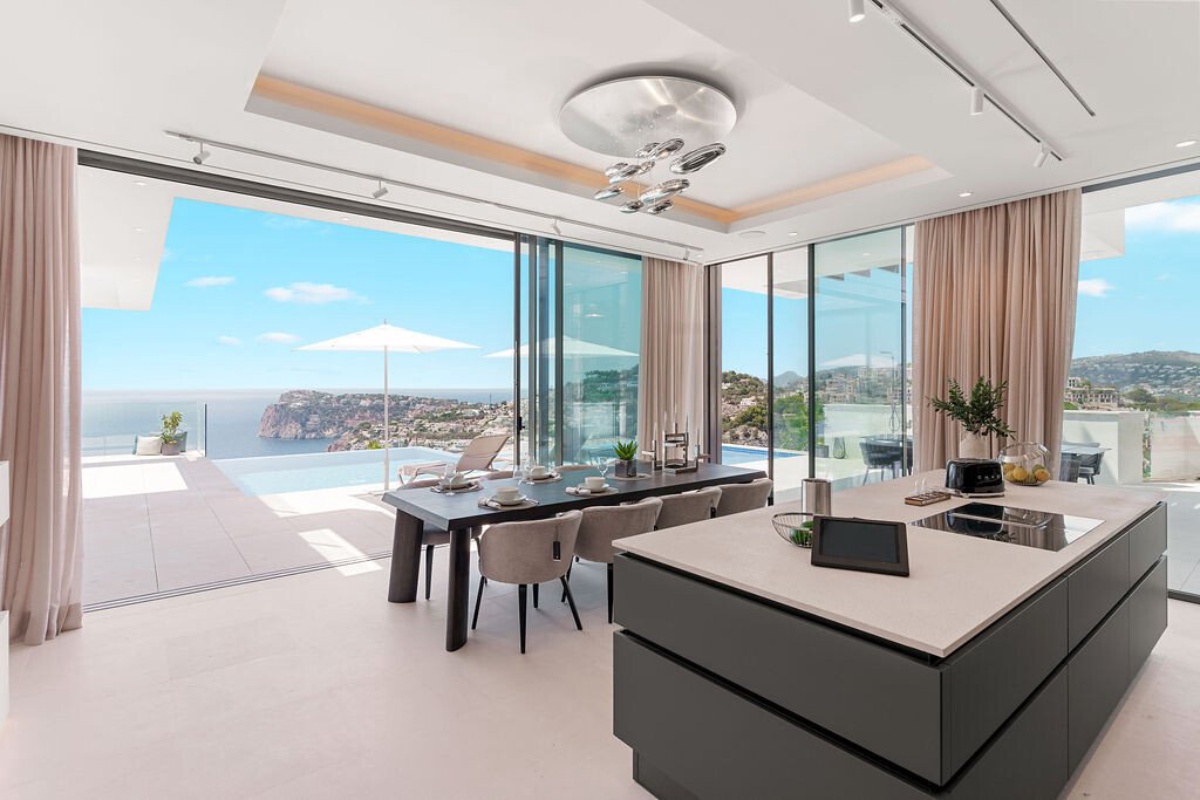 Luxuriöse Villa mit unvergleichlichem Panoramablick auf das Mittelmeer - Bild 7