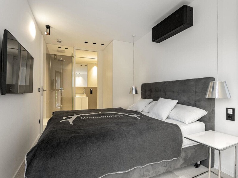 Luxury penthouse with rooftop terrace and private pool right on the beach - Port d'Andratx - 3 Bedrooms, 135 m²