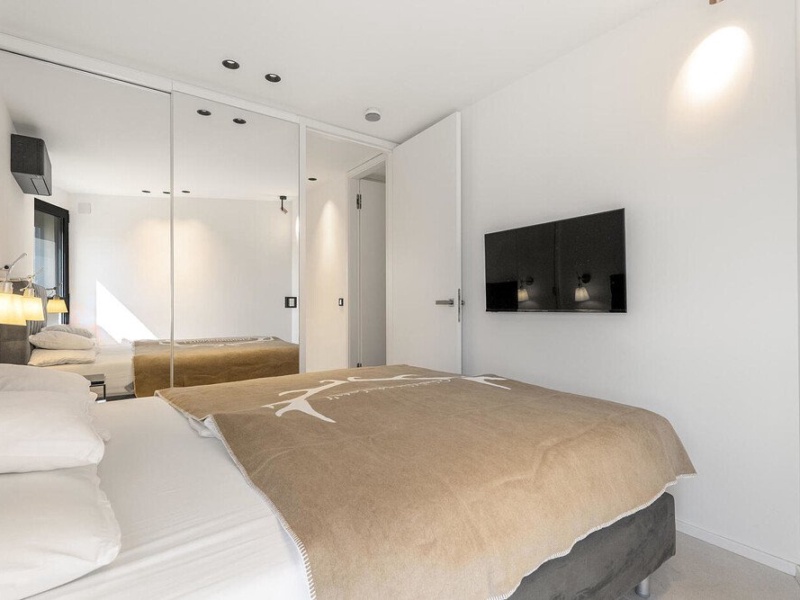 Luxury penthouse with rooftop terrace and private pool right on the beach - Port d'Andratx - 3 Bedrooms, 135 m²