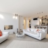 Luksus penthouse med tagterrasse og privat pool direkte ved stranden – 3