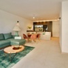 Renoveret penthouse i middelhavsstil med stor pool og havudsigt – 4