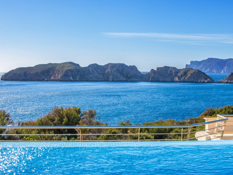 Unique Penthouse with Dream View and Private Pool on the Rooftop Terrace - Santa Ponca - 3 Bedrooms, 330 m²