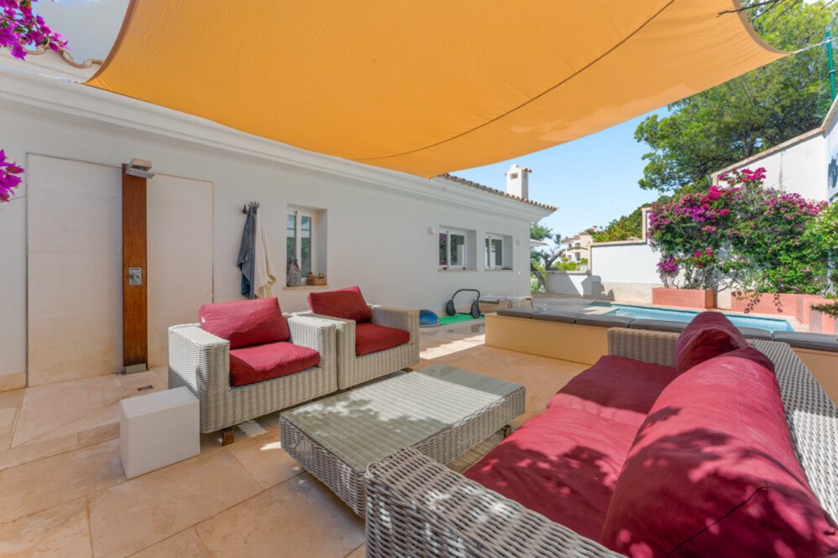 Einzigartiges Penthouse mit spektakulärem Meebrlick und privatem Pool - Bild 16