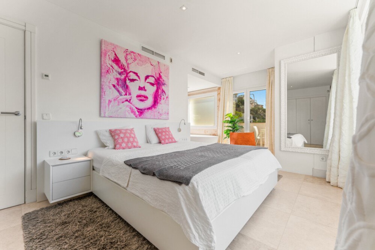 Einzigartiges Penthouse mit spektakulärem Meebrlick und privatem Pool - Bild 11