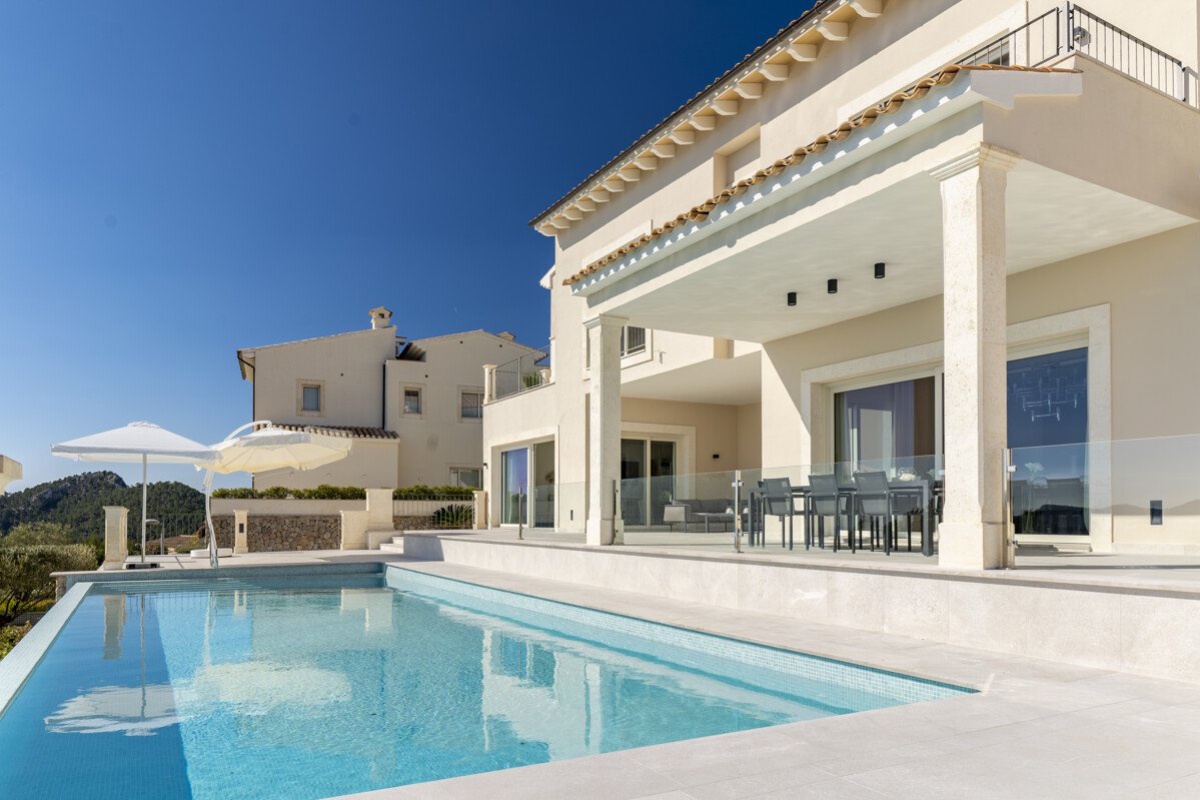 Exklusive Meerblickvilla mit Ferienvermietungslizenz - Bild 17