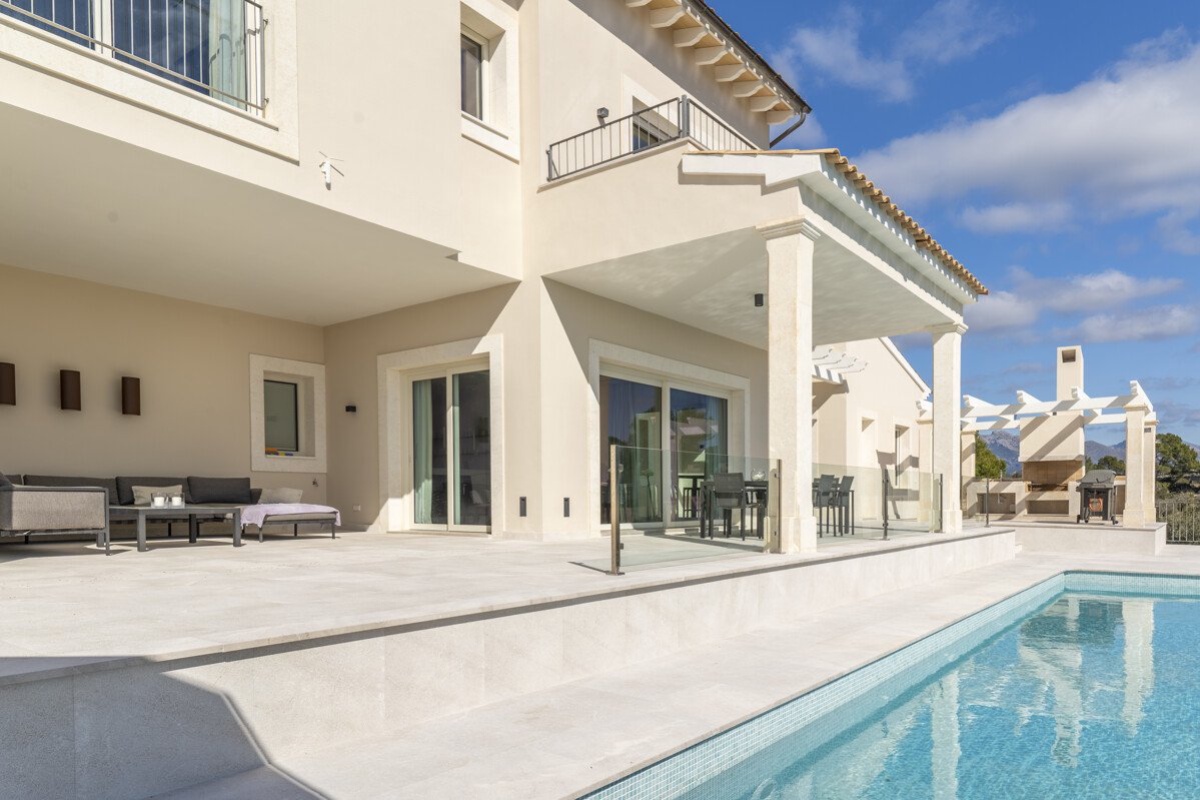 Exklusive Meerblickvilla mit Ferienvermietungslizenz - Bild 18