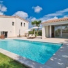 Villa mediterranea a Nova Santa Ponca con tanta privacy e casa per gli ospiti – 1