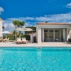 Villa mediterranea a Nova Santa Ponca con tanta privacy e casa per gli ospiti – 2