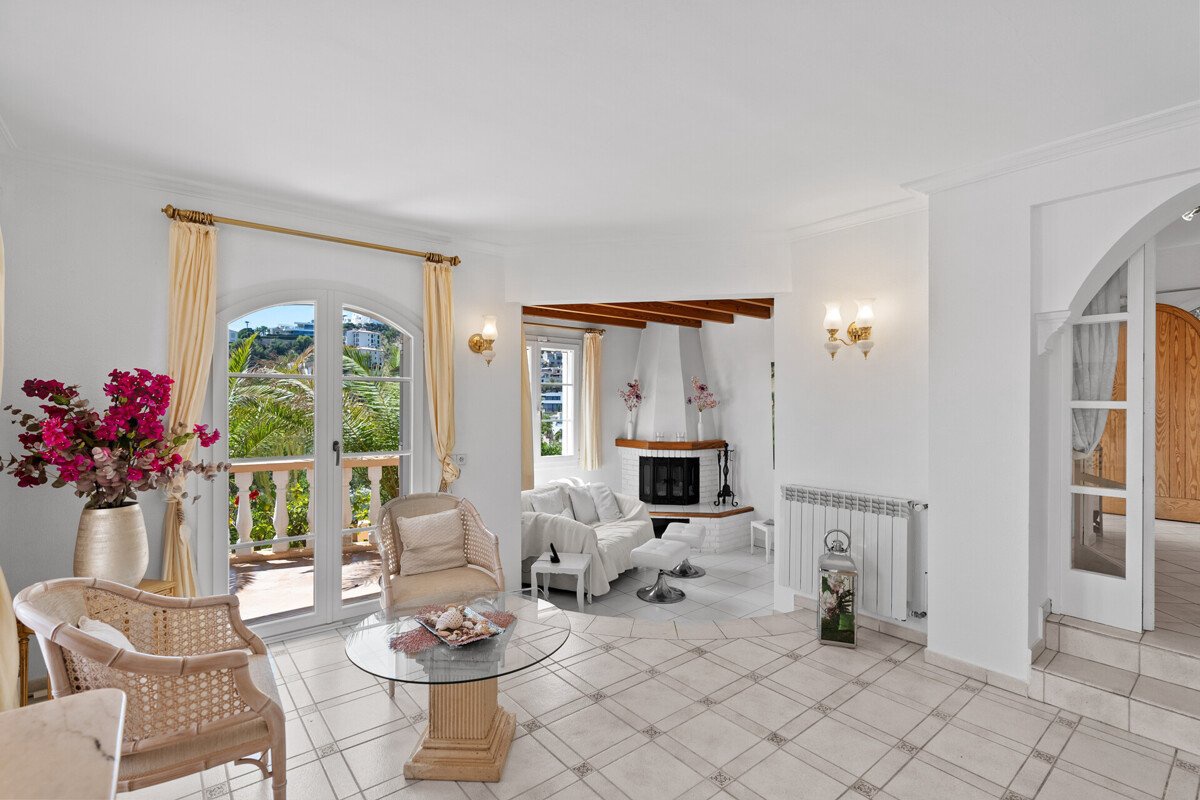 Mediterrane Villa mit spektakulärem Meerblick und Hafenpanorama. - Bild 5
