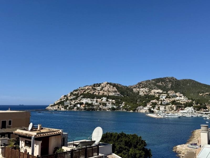 Exclusive Penthouse with Sea View in the Heart of Port Andratx – Including Underground Parking Space! - Port d'Andratx - 3 Bedrooms, 101 m²