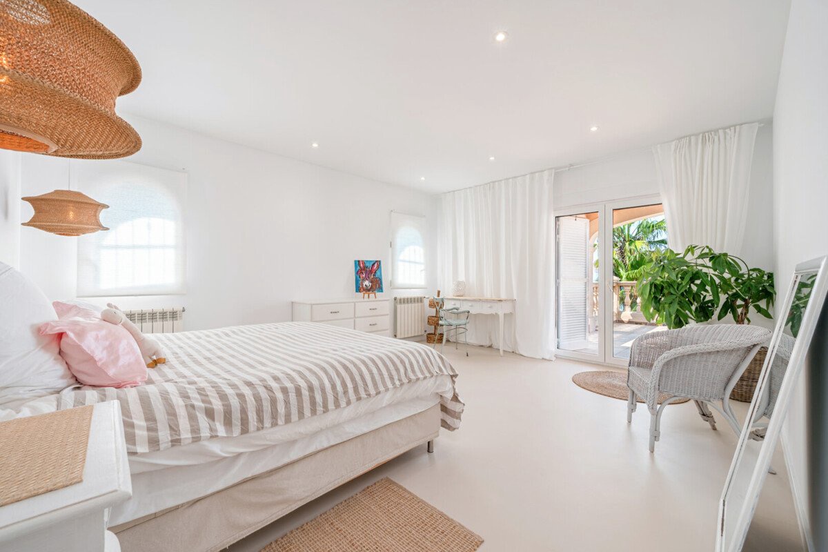 Fantastisk villa med enestående havudsigt i Cala Pi - Billede 10