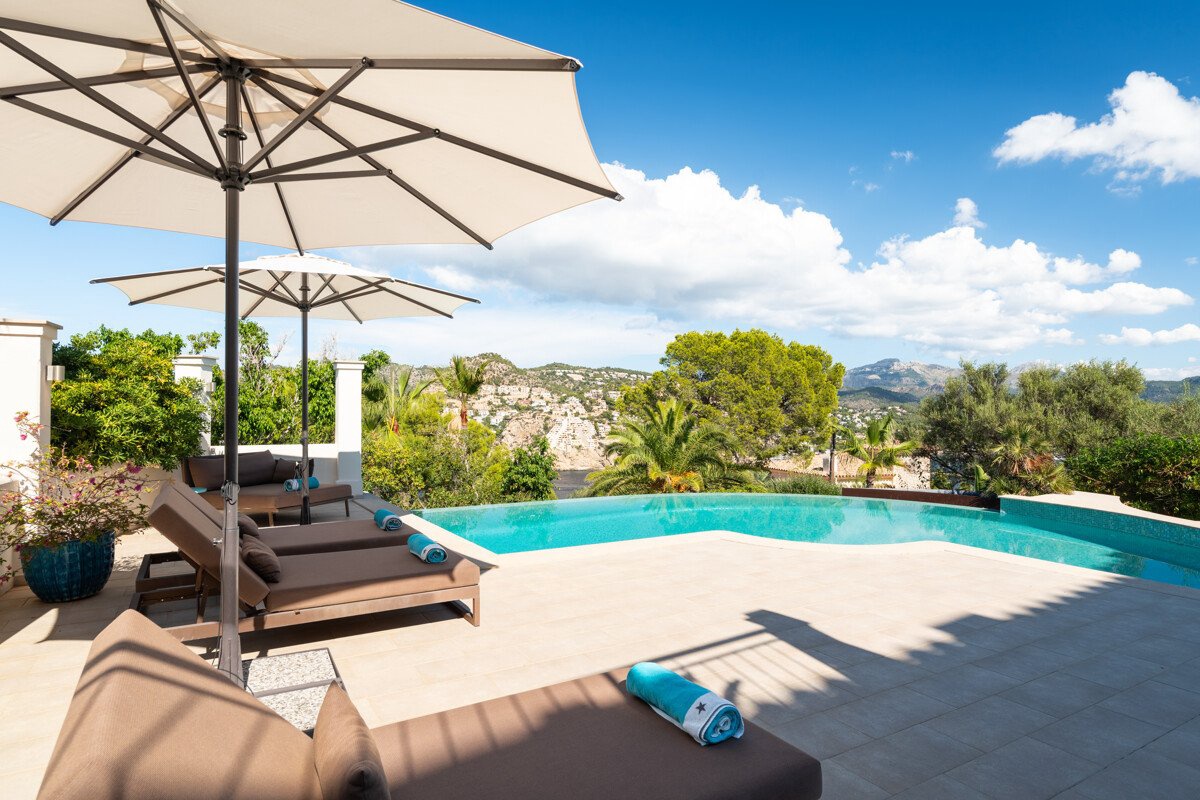 Exklusive Beachhouse-Villa mit Hafen- und Meerblick in Port Andratx - Bild 4