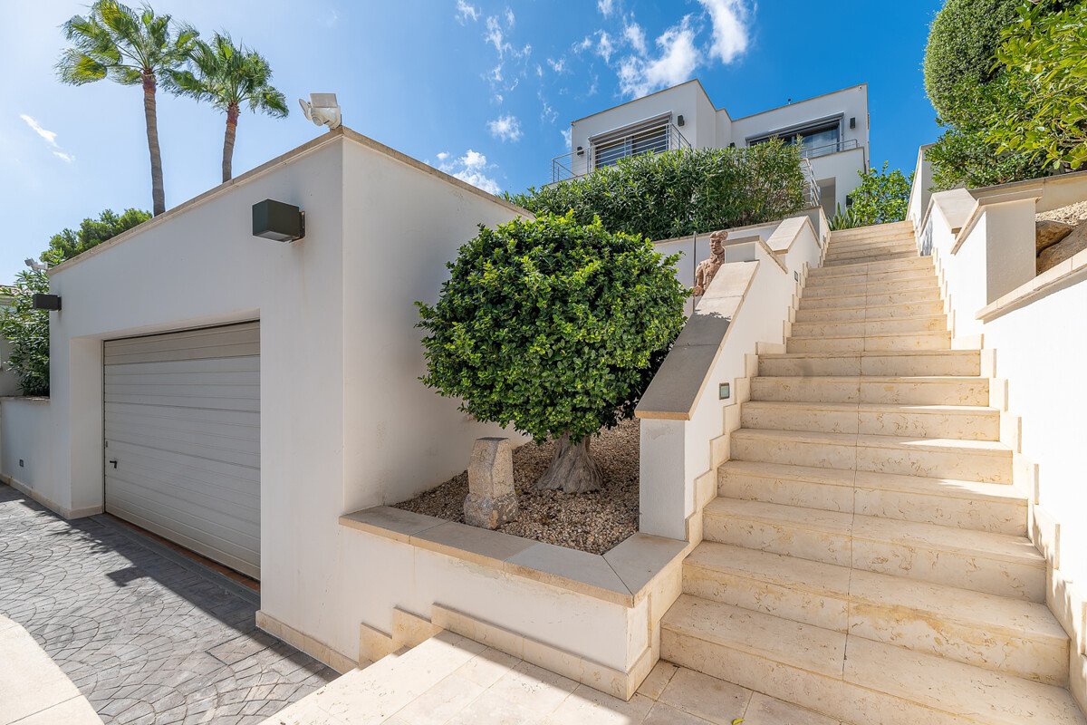 Luxusvilla mit Meerblick in Costa d’en Blanes - Bild 15