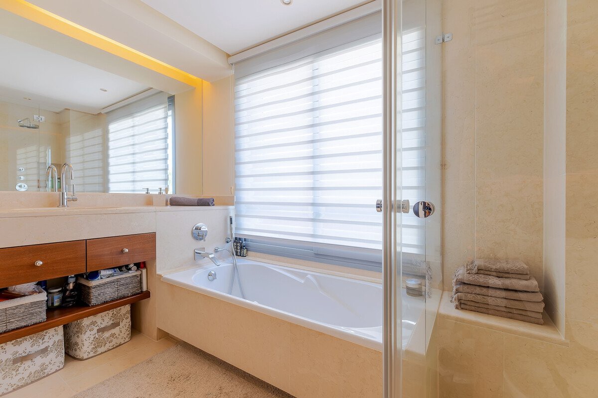 Luxusvilla mit Meerblick in Costa d’en Blanes - Bild 13