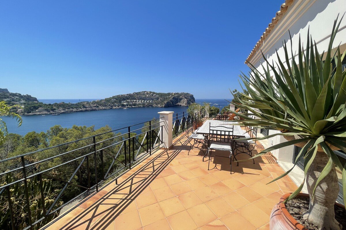 Villa med panoramaudsigt i Port Andratx - Billede 10