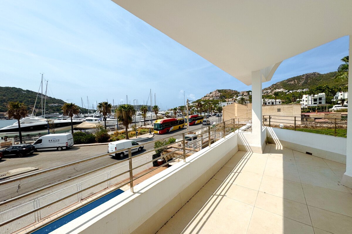 Moderne Wohnung mit Hafenblick in Port Andratx - Bild 12