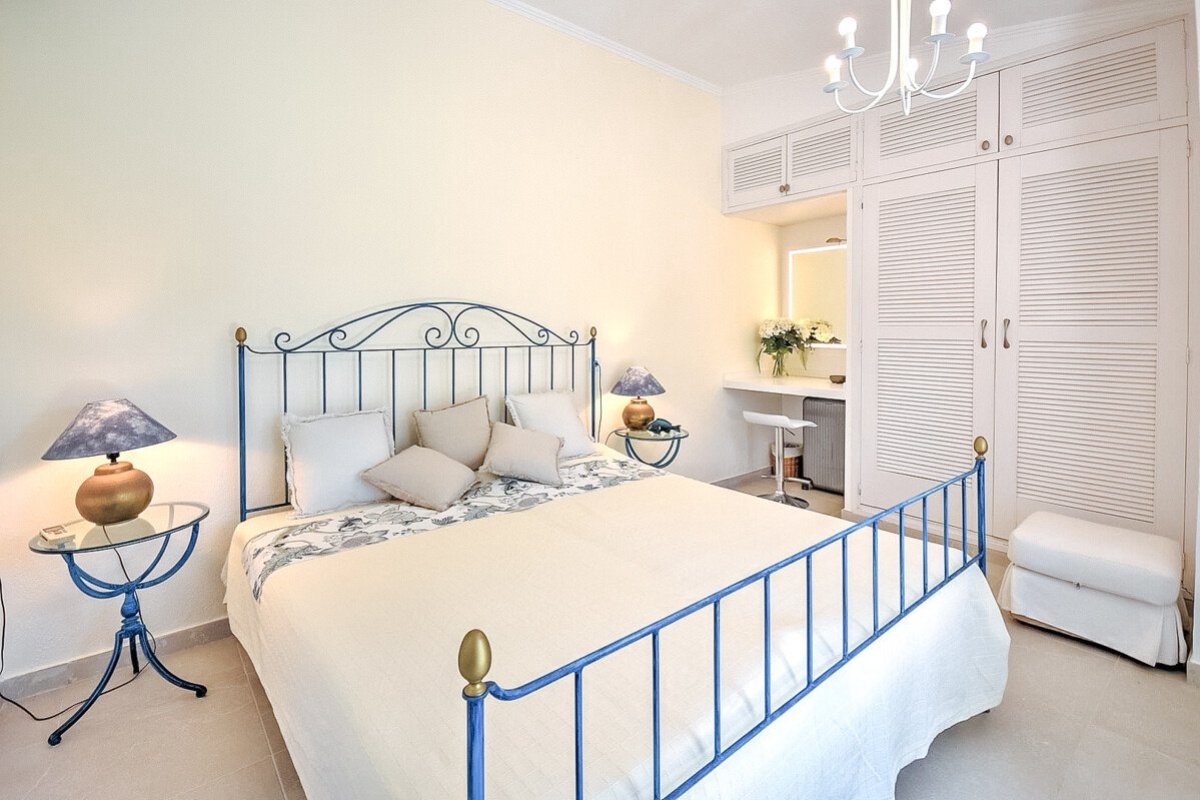 Oasi di palme in posizione privilegiata! Incantevole finca a due passi dal porto - Immagine 12