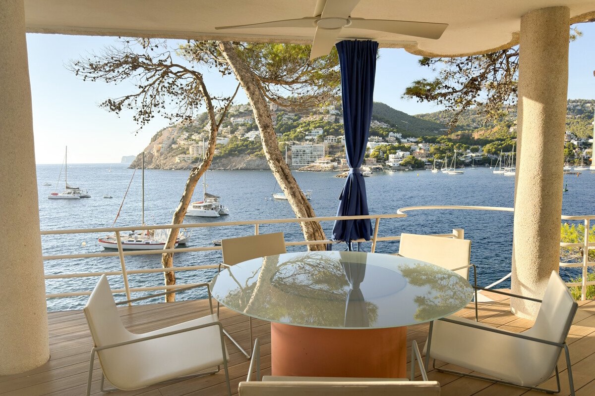 Apartamento único en primera línea de mar con acceso al mar en Port d’Andratx - Imagen 2