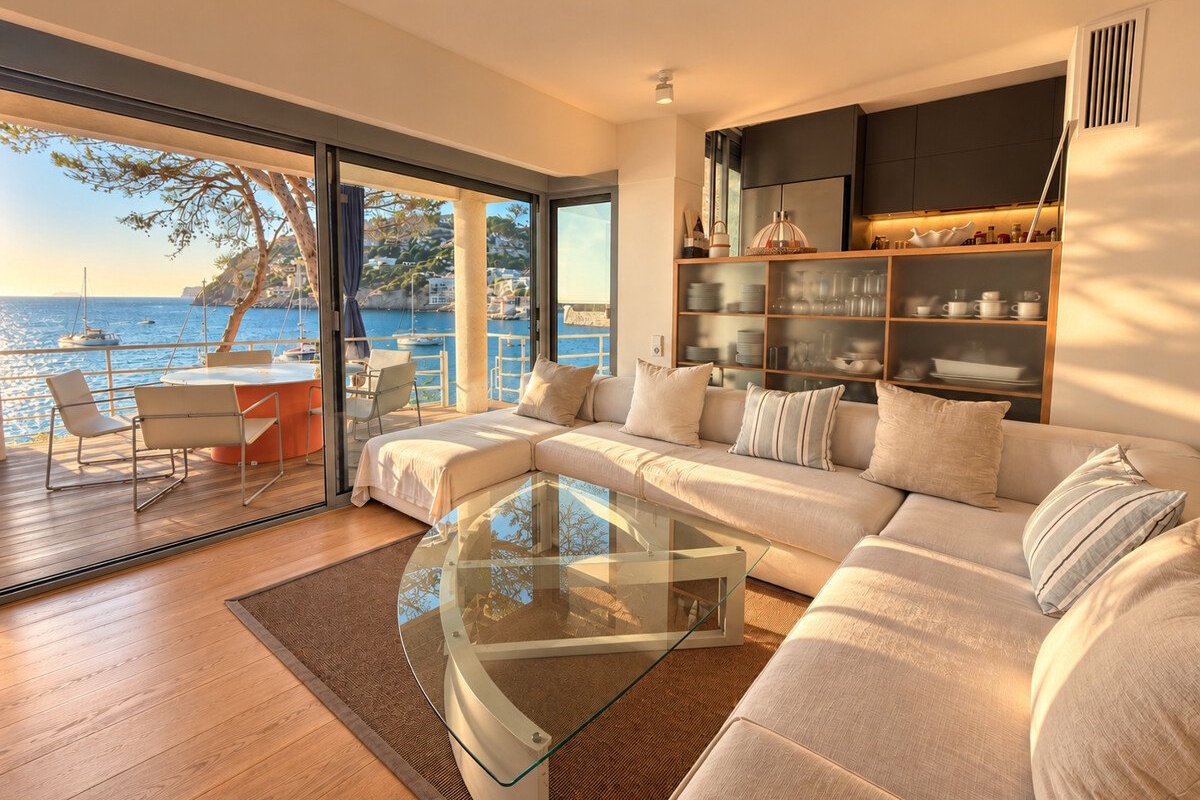 Apartamento único en primera línea de mar con acceso al mar en Port d’Andratx - Imagen 3