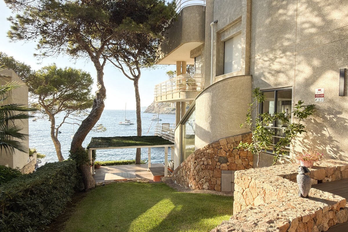 Apartamento único en primera línea de mar con acceso al mar en Port d’Andratx - Imagen 16