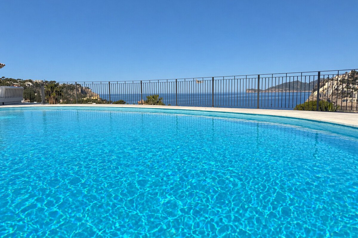 Exklusive Villa mit Meerblick– mediterrane Eleganz trifft auf luxuriösen Wohnkomfort - Bild 20